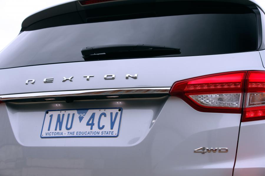 Логотип SsangYong Rexton (Y400) 2018 года  (AU) (фото 19 из 31)